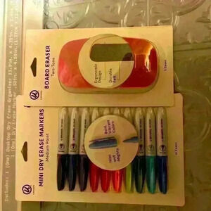 Celebrity Design Group pastel green desktop dry erase organizer bundled markers